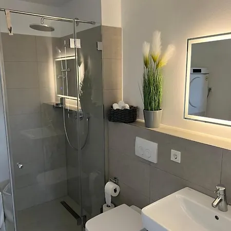 Luxuswohnung Naehe Koeln Bonn Apartment